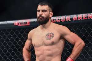 Бенуа Сен-Дени не хотел проводить бой с Руффи в Париже