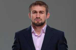 Багаутинов: Анкалаев задержится с поясом