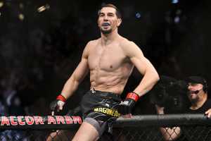 Магомедов выбрал стойку и победил Перейру на турнире UFC