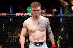 Марвин Веттори дал громкое обещание на бой с Алленом: «Я разнесу его»