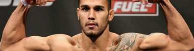 Брэд Таварес больше не числится в ростере UFC