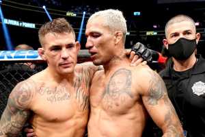 Чарльз Оливейра назвал лучшего боксера UFC, и это не Илия Топурия