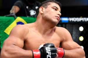 Пауло Коста рассказал, как ему сообщили об отмене боя с Шарой Буллетом