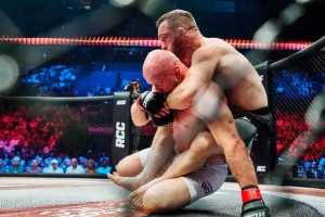 Вячеслав Василевский оценил шансы Александра Шлеменко взять реванш у Владислава Ковалева