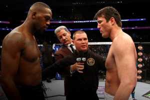 Аналитик о бое Джонса в Белом доме: «Он не имеет права занимать чужое место»