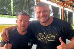 Малыхин высказался о потенциальном матче-реванше Двалишвили с Яном