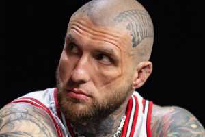 Александр Шиколай согласился на бой с Артемом Тарасовым и дал ответ на его вызов