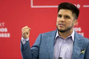 Генри Сехудо высказался об участии в боях на голых кулаках