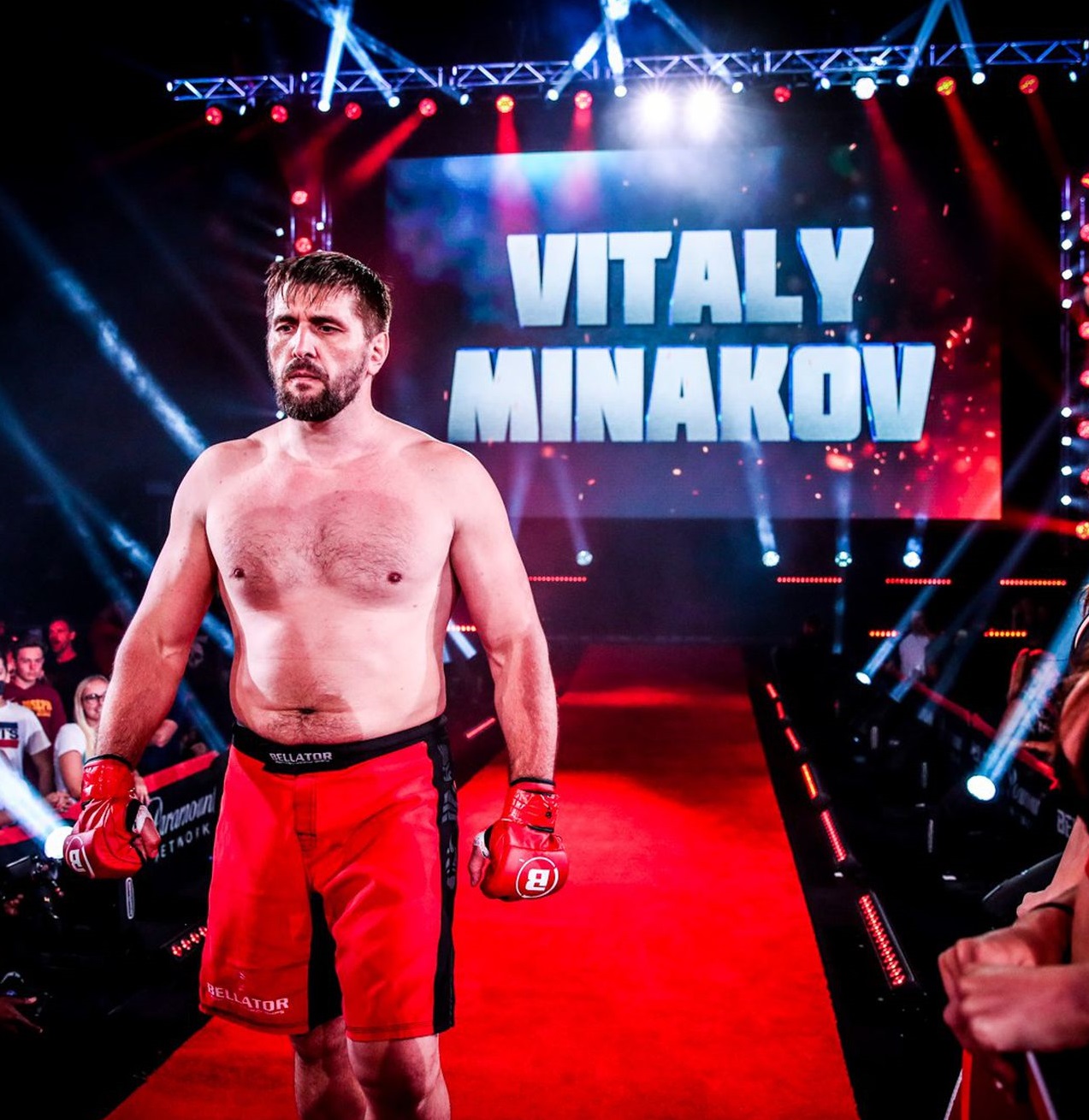 Минаков готов продолжить карьеру в Bellator