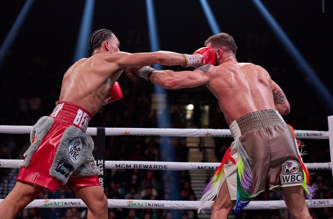 Бенавидес защитил временный пояс чемпиона WBC в суперсреднем весе, победив Планта