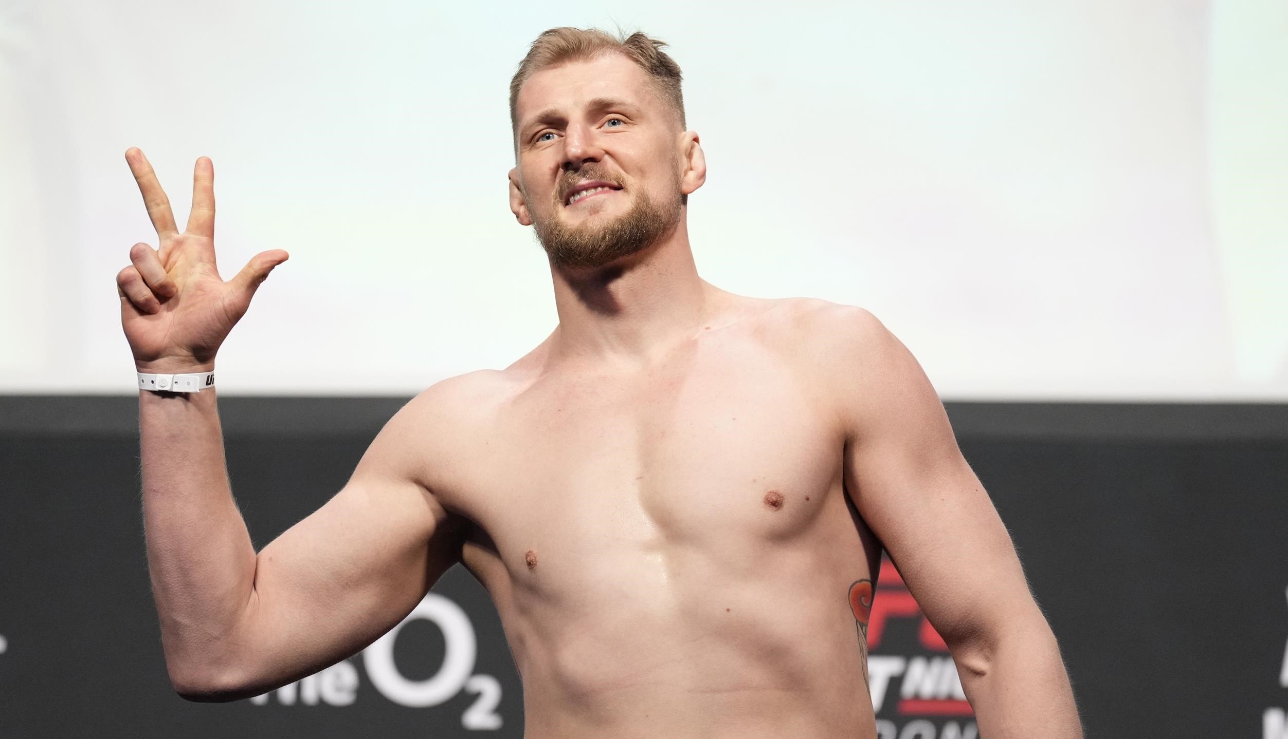 Волков оценил перспективы Павловича в UFC