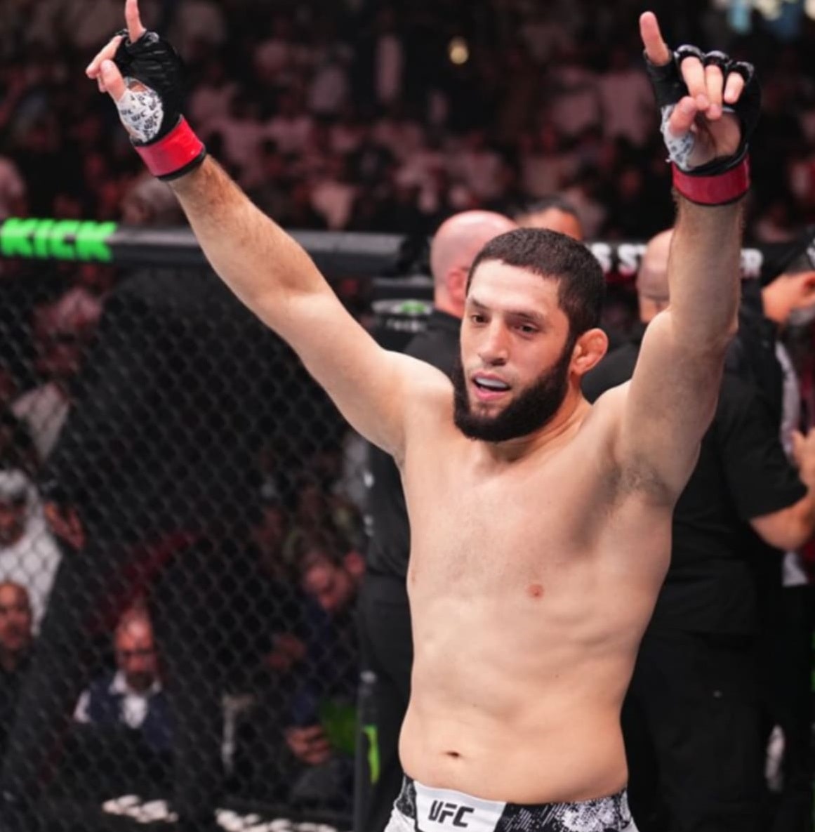 Икрам Алискеров вернется в октагон 15 июня на ивенте UFC Fight Night