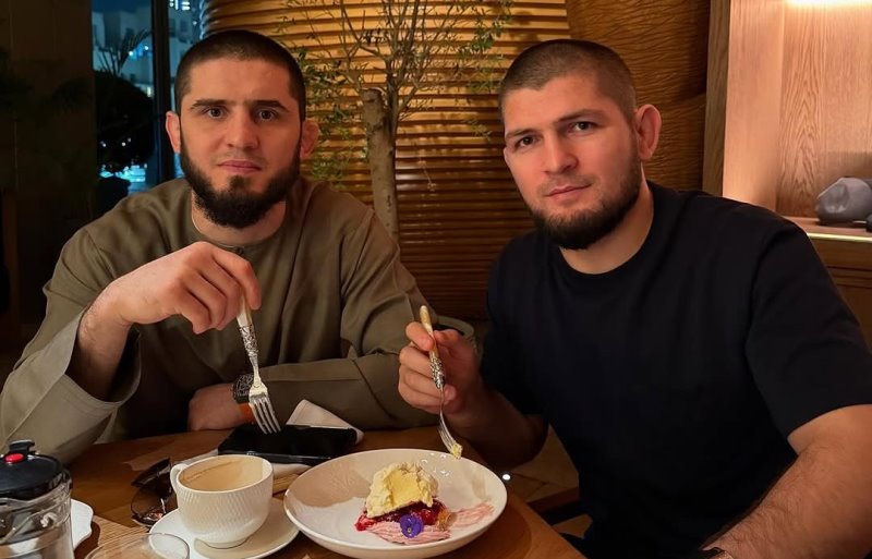 Хабиб Нурмагомедов раскритиковал увлечение Махачева экстремальным спортом