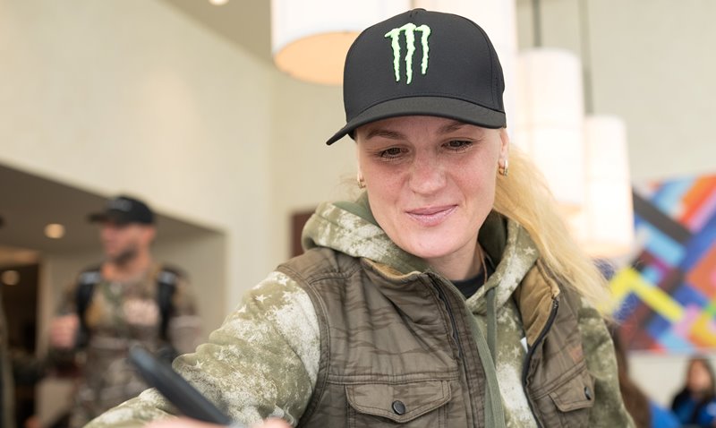 В UFC представили эксклюзивную форму для Валентины Шевченко