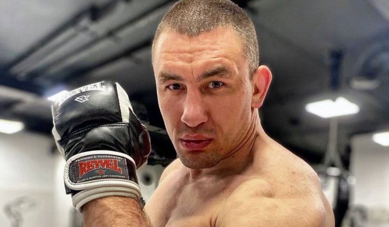 Дмитрий Арышев эксклюзивно для MMAExpress дал прогнозы на бои Копылов – Коста и Топурия – Оливейра