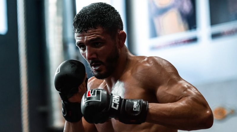 Аарон Пико о поединке с Волкановски: «У него пояс, и я вынесу этого парня»