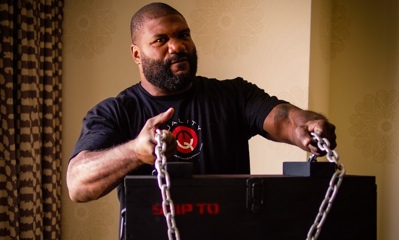 Экс-чемпион UFC: «Дю Плесси лучше сменить дивизион»