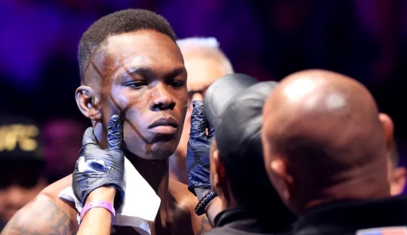 Исраэль Адесанья объяснил, как Нассурдин Имавов может отобрать пояс у Чимаева