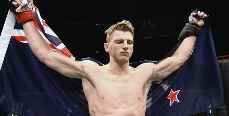 Дэн Хукер не хочет уподобиться Ковингтону, чтобы набрать популярность и аудиторию